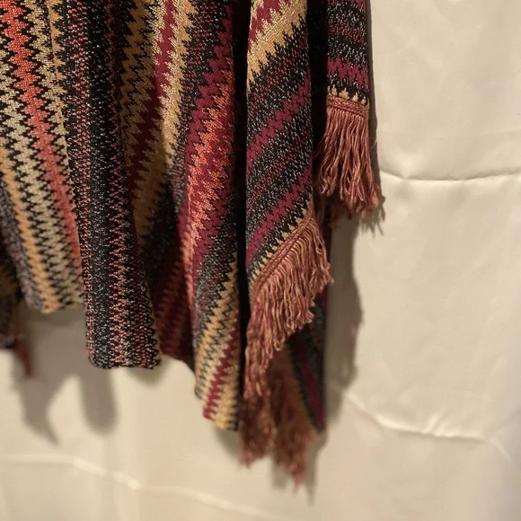Womens Boho Poncho Knit Fringe Rhuana XXS/XS - Picture 6 of 6